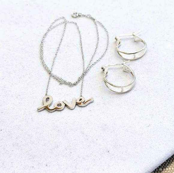 SET! 925 Silver Cursive Love Pendant with 925 Silver Hoop Earrings SET! - Picture 3 of 16